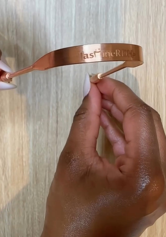 JasmineRDH Professional Copper Tongue Scraper - Eliminate Bad Breath in 30 Seconds - Ayurvedic Design