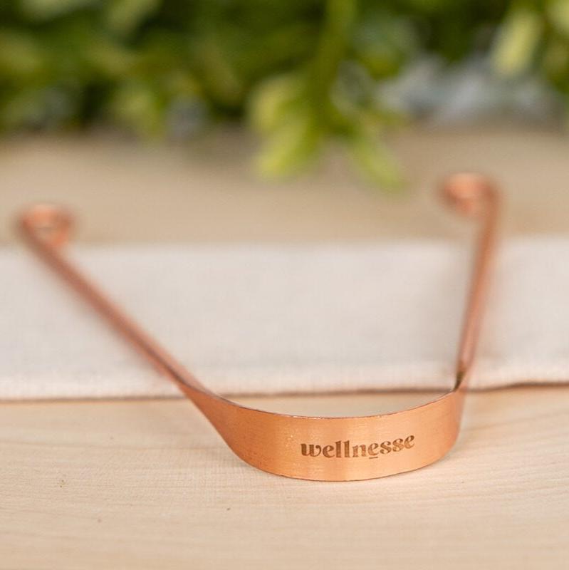Wellnesse Copper Tongue Scraper - Professional Ayurvedic Bad Breath Solution
